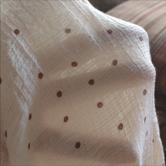 Sheer blouse with elastic waist - Picture 8 of 11